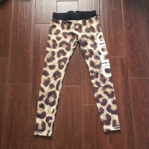 Aim'n cheetah print leggings